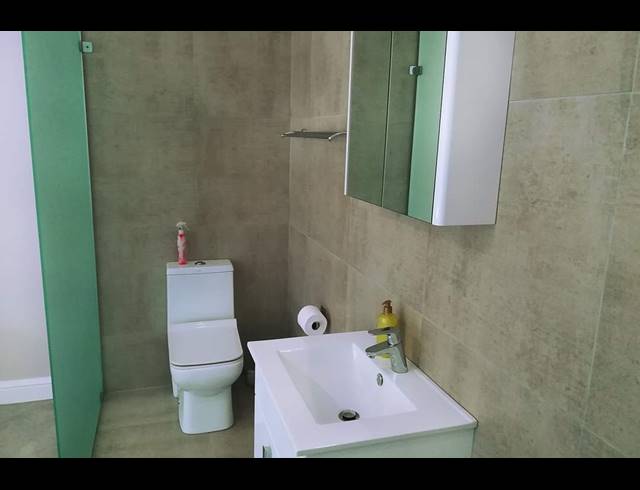 3 bed property to rent in LINDEN